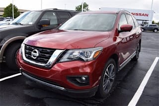 2017 Nissan Pathfinder Platinum 5N1DR2MMXHC903262 2017 Nissan Pathfinder Platinum