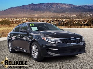 2017 Kia Optima LX 5XXGT4L39HG120697 2017 Kia Optima LX