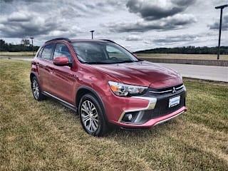 2018 Mitsubishi Outlander Sport 2.4 SEL JA4AR4AW3JU018890 2018 Mitsubishi Outlander Sport 2.4 SEL