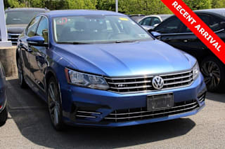 2017 Volkswagen Passat 1.8T R-Line 1VWDT7A30HC066632 2017 Volkswagen Passat 1.8T R-Line