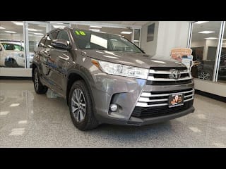 2018 Toyota Highlander XLE 5TDJZRFH9JS848078 2018 Toyota Highlander XLE