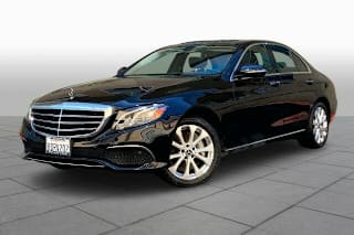 2018 Mercedes-Benz E-Class WDDZF6GB3JA446483 2018 Mercedes-Benz E-Class