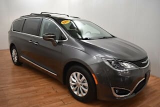 2017 Chrysler Pacifica Touring-L 2C4RC1BG0HR613364 2017 Chrysler Pacifica Touring-L