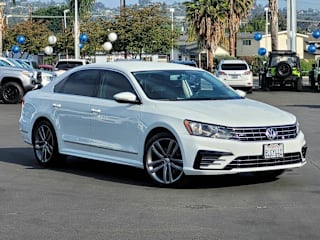 2016 Volkswagen Passat 1.8T R-Line PZEV 1VWAT7A36GC057676 2016 Volkswagen Passat 1.8T R-Line PZEV