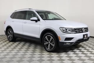 2018 Volkswagen Tiguan 2.0T SEL 4Motion 3VV2B7AX9JM107586 2018 Volkswagen Tiguan 2.0T SEL 4Motion