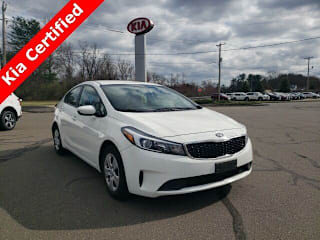 2018 Kia Forte 3KPFK4A73JE216909 2018 Kia Forte