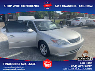 2004 Toyota Camry XLE 4T1BE32K54U844541 2004 Toyota Camry XLE