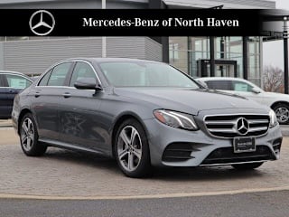 2018 Mercedes-Benz E-Class WDDZF4KB8JA359545 2018 Mercedes-Benz E-Class
