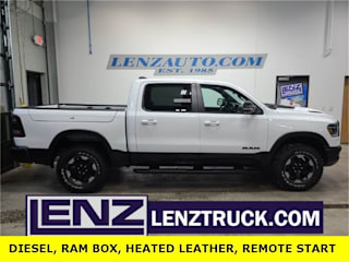 2020 Ram Pickup 1500 1C6SRFLM7LN379965 2020 Ram Pickup 1500