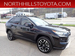 2019 Toyota RAV4 2T3J1RFVXKW010686 2019 Toyota RAV4