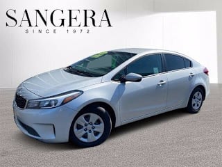 2017 Kia Forte LX 3KPFK4A7XHE048602 2017 Kia Forte LX