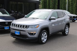 2019 Jeep Compass Latitude 3C4NJDBB2KT619679 2019 Jeep Compass Latitude