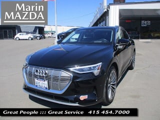 2019 Audi e-tron quattro Prestige WA1VAAGE4KB022515 2019 Audi e-tron quattro Prestige