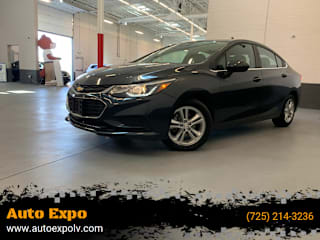 2018 Chevrolet Cruze 1G1BE5SM9J7158572 2018 Chevrolet Cruze