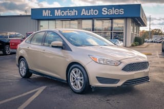 2017 Ford Focus SE 1FADP3F23HL269682 2017 Ford Focus SE