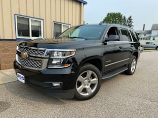 2018 Chevrolet Tahoe LT 1GNSKBKC8JR323416 2018 Chevrolet Tahoe LT