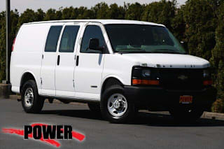 2005 Chevrolet Express Cargo 3500 1GCHG35U151120421 2005 Chevrolet Express Cargo 3500