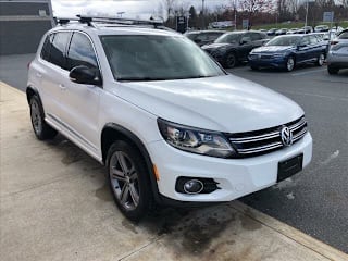 2017 Volkswagen Tiguan 2.0T Sport 4Motion WVGUV7AX6HK016979 2017 Volkswagen Tiguan 2.0T Sport 4Motion