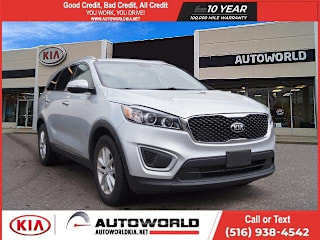 2018 Kia Sorento LX 5XYPG4A38JG349252 2018 Kia Sorento LX