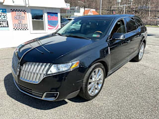 2011 Lincoln MKT 2LMHJ5AT6BBJ50556 2011 Lincoln MKT