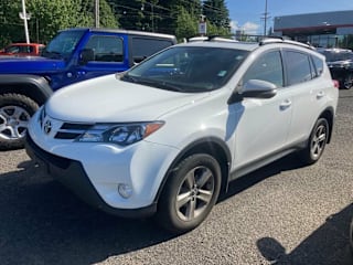 2015 Toyota RAV4 XLE JTMRFREV0FD128061 2015 Toyota RAV4 XLE