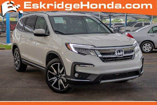 2019 Honda Pilot Touring-8P 5FNYF6H95KB005738 2019 Honda Pilot Touring-8P