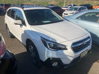 2018 Subaru Outback 2.5i Limited 4S4BSANC3J3304804 2018 Subaru Outback 2.5i Limited