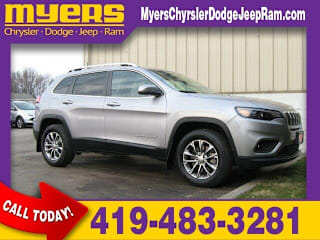 2019 Jeep Cherokee Latitude Plus 1C4PJMLB5KD272989 2019 Jeep Cherokee Latitude Plus