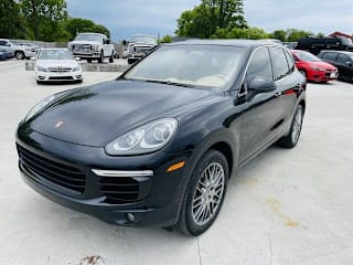 2015 Porsche Cayenne S WP1AB2A27FLA56601 2015 Porsche Cayenne S