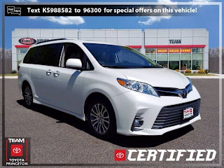 2019 Toyota Sienna XLE Premium 8-Passenger 5TDYZ3DC1KS988582 2019 Toyota Sienna XLE Premium 8-Passenger
