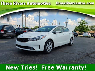 2017 Kia Forte LX 3KPFK4A75HE042156 2017 Kia Forte LX