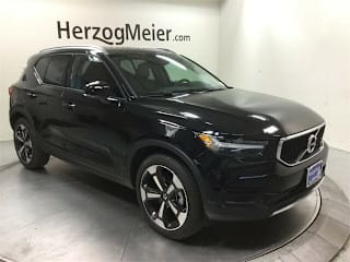 2020 Volvo XC40 T4 Momentum YV4AC2HK7L2244747 2020 Volvo XC40 T4 Momentum