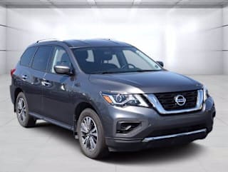 2018 Nissan Pathfinder S 5N1DR2MM4JC661090 2018 Nissan Pathfinder S