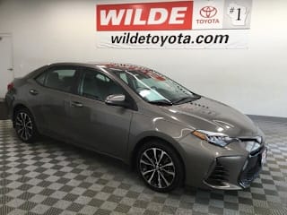 2017 Toyota Corolla 2T1BURHE8HC831975 2017 Toyota Corolla