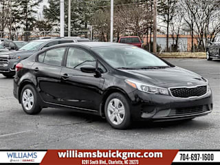 2018 Kia Forte LX 3KPFK4A70JE229360 2018 Kia Forte LX