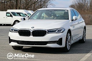 2021 BMW 5 Series WBA13BJ02MWX01001 2021 BMW 5 Series