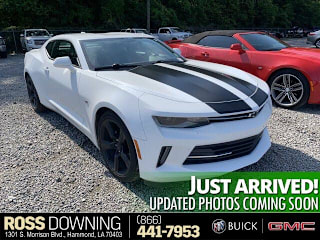 2016 Chevrolet Camaro LT 1G1FD1RX8G0183588 2016 Chevrolet Camaro LT