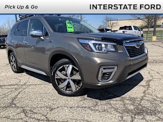 2019 Subaru Forester Touring JF2SKAWC9KH446261 2019 Subaru Forester Touring