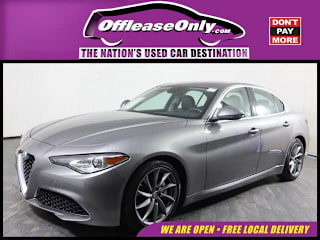 2018 Alfa Romeo Giulia ZARFAEBN3J7566388 2018 Alfa Romeo Giulia
