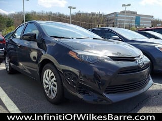 2018 Toyota Corolla LE 2T1BURHE5JC056055 2018 Toyota Corolla LE