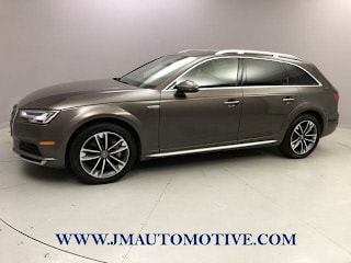 2017 Audi A4 allroad 2.0T quattro Premium Plus WA18NAF43HA057345 2017 Audi A4 allroad 2.0T quattro Premium Plus