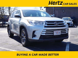 2019 Toyota Highlander LE 5TDBZRFH7KS964384 2019 Toyota Highlander LE