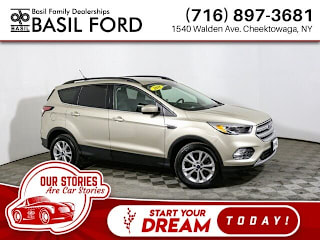 2018 Ford Escape SE 1FMCU9GD7JUC85302 2018 Ford Escape SE