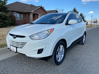2010 Hyundai Tucson KM8JU3AC3AU097719 2010 Hyundai Tucson