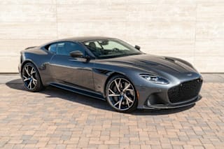 2019 Aston Martin DBS SCFRMHAV4KGR00335 2019 Aston Martin DBS