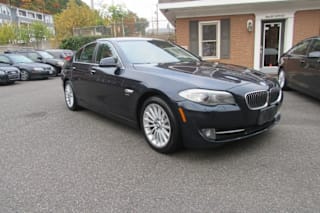 2012 BMW 5 Series WBAFU7C55CDU65690 2012 BMW 5 Series