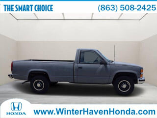 2000 Chevrolet C/K 2500 Series K2500 1GCGC24R5YR125156 2000 Chevrolet C/K 2500 Series K2500