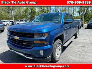 2018 Chevrolet Silverado 1500 LT 3GCUKRECXJG366113 2018 Chevrolet Silverado 1500 LT