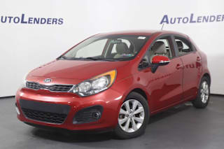 2013 Kia Rio 5-Door KNADN5A37D6124100 2013 Kia Rio 5-Door