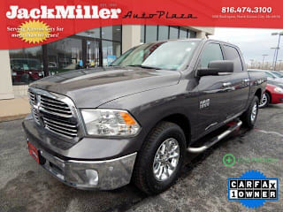2016 Ram Pickup 1500 1C6RR6LG5GS207952 2016 Ram Pickup 1500